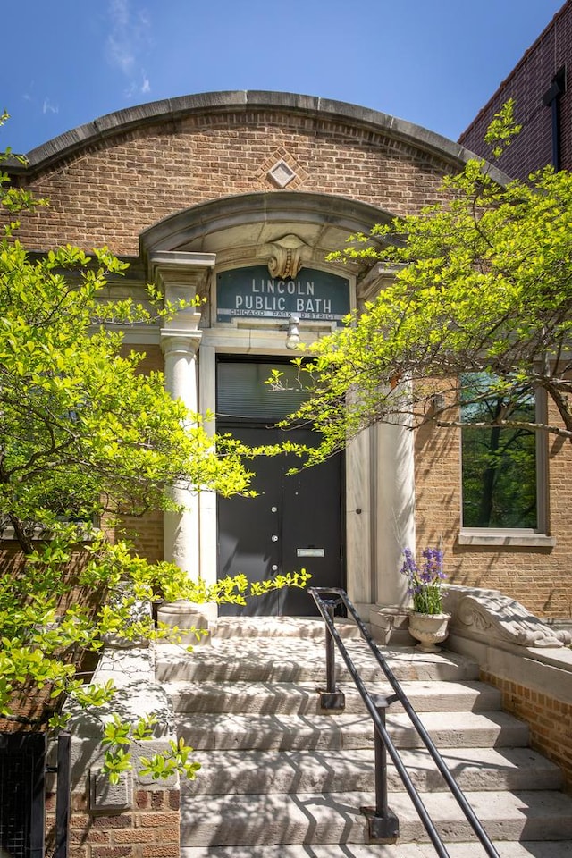 1019 N Wolcott Ave, Chicago, IL 60622 - photo 1