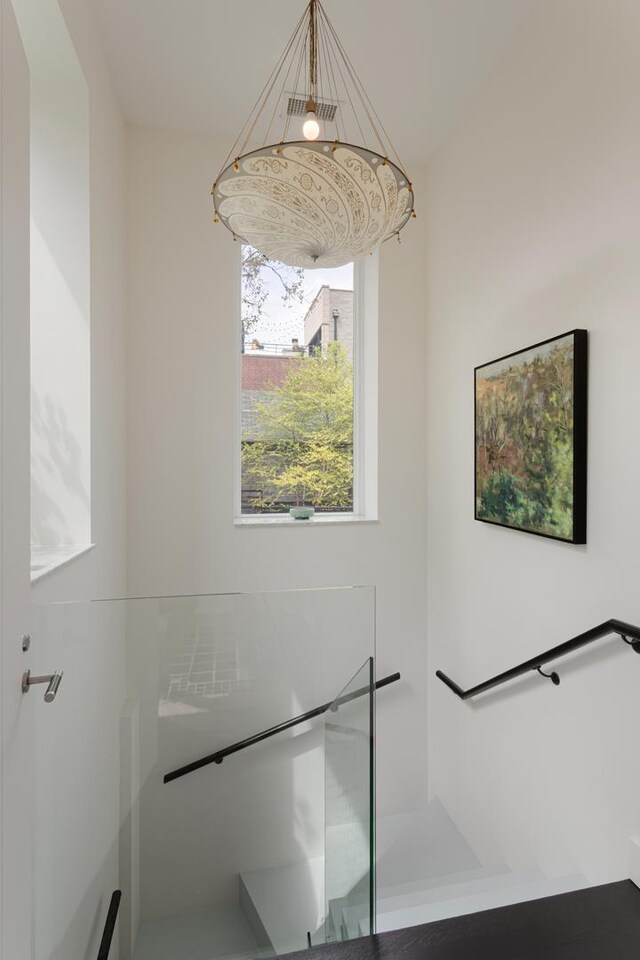 1019 N Wolcott Ave, Chicago, IL 60622 - photo 10