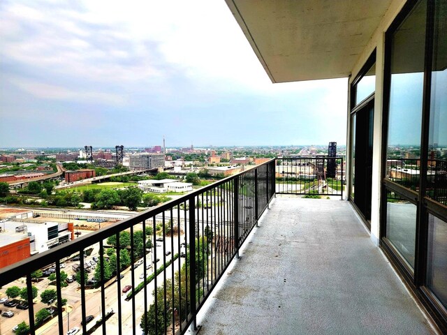 1530 S State St Unit 17R, Chicago, IL 60605 - balcony featuring a view of city
