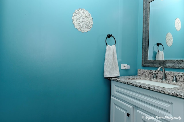 1381 Regency Ln, Lake Villa, IL 60046 - bathroom featuring vanity