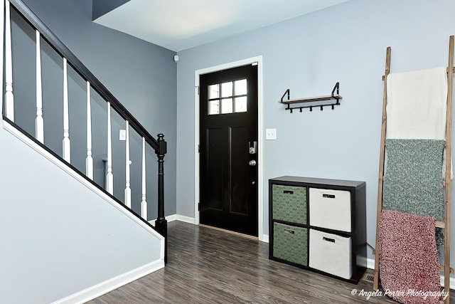 1381 Regency Ln, Lake Villa, IL 60046 - entrance foyer featuring wood finished floors, baseboards, and stairs