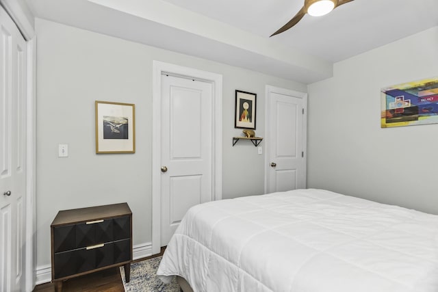 1946 W Newport Ave Unit 1E, Chicago, IL 60657 - bedroom featuring wood finished floors, baseboards, and a ceiling fan