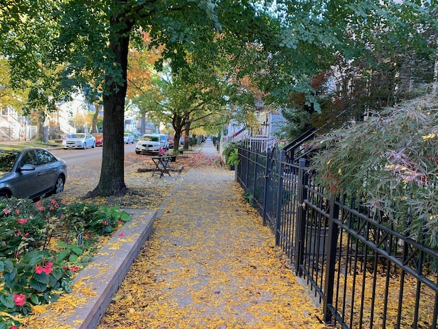1946 W Newport Ave Unit 1E, Chicago, IL 60657 - view of street
