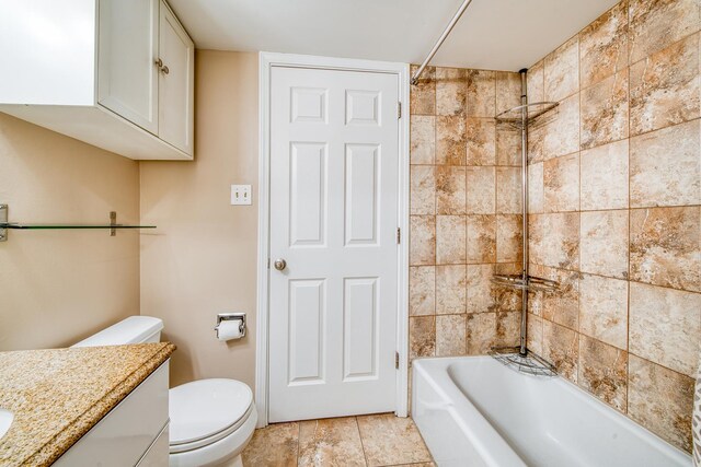 8 Cour Masson Cir Unit 0, Palos Hills, IL 60465 - full bathroom featuring vanity, toilet, and bathing tub / shower combination