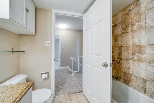 8 Cour Masson Cir Unit 0, Palos Hills, IL 60465 - bathroom featuring toilet, vanity,  shower combination, tile patterned floors, and baseboards