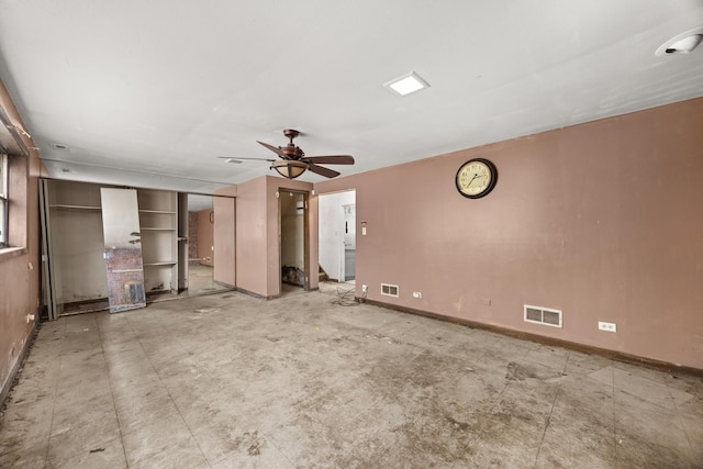 505 E 146th St, Dolton, IL 60419 - unfurnished living room with baseboards and ceiling fan