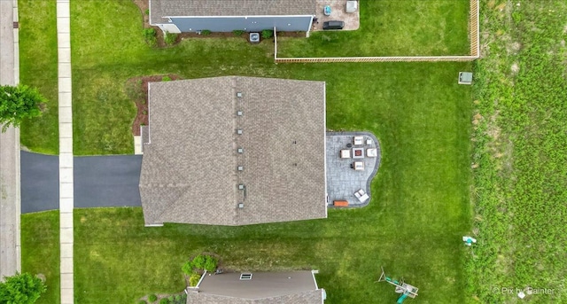 1715 Bayberry Ln, Pingree Grove, IL 60140 - bird's eye view