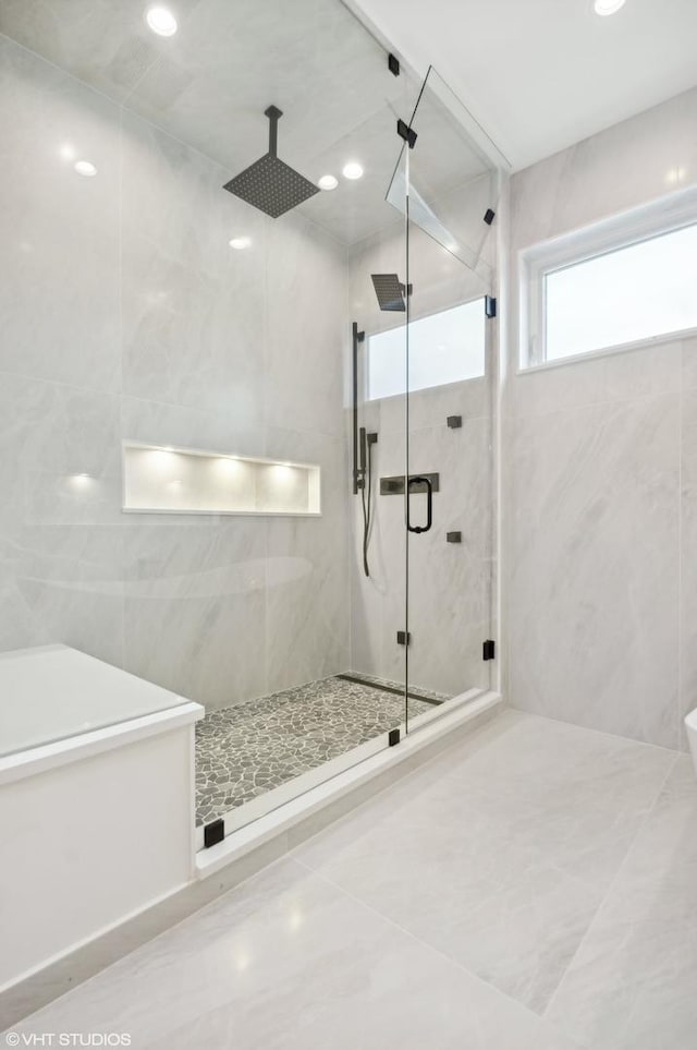 4242 N Winchester Ave, Chicago, IL 60613 - full bath featuring a shower stall