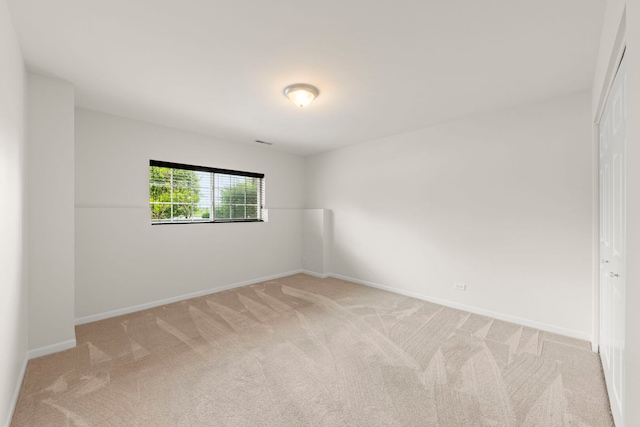 10615 W 153rd St, Orland Park, IL 60462 - empty room featuring light carpet and baseboards