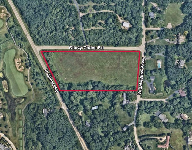 21707 W Lakewiev Pkwy, Mundelein, IL 60060 - photo 1