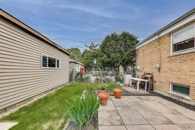 3645 W 66th St, Chicago, IL 60629 - view of yard featuring a patio area
