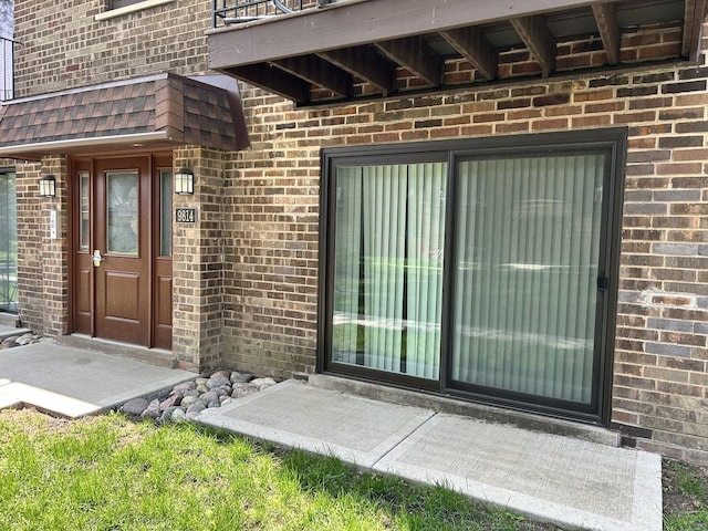 9814 Bianco Ter Unit 1B, Des Plaines, IL 60016 - entrance to property with brick siding