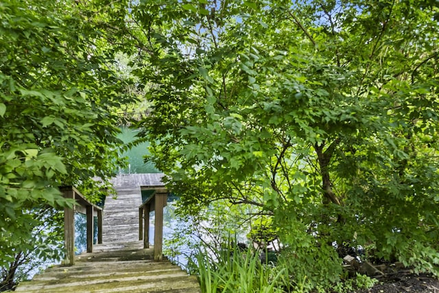 2 Lake Metonga Trl, Grant Park, IL 60940 - exterior view