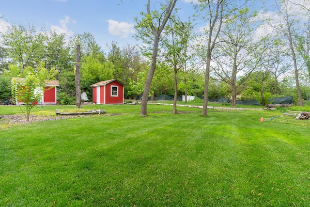 20425 N Hazelcrest Rd, Palatine, IL 60074 - view of grassy yard