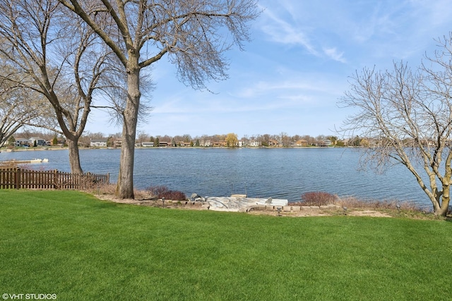 2212 High Point Dr, Lindenhurst, IL 60046 - water view