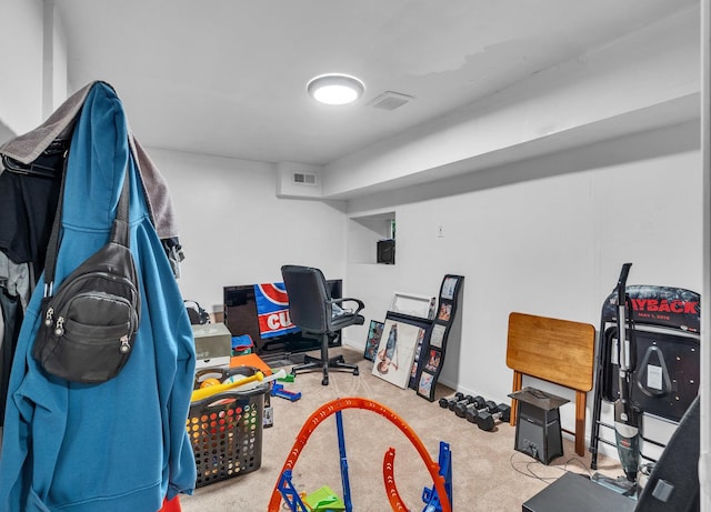 2822 N 76th Ct, Elmwood Park, IL 60707 - recreation room featuring carpet flooring