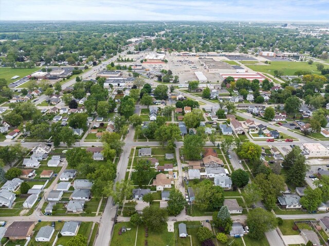 752 N 9th Ave, Kankakee, IL 60901 - aerial view of property's location with nearby suburban area