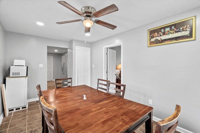 752 N 9th Ave, Kankakee, IL 60901 - dining room with a ceiling fan, baseboards, and recessed lighting