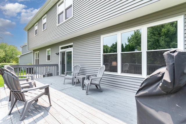 3518 Matisse Dr, Saint Charles, IL 60175 - view of wooden deck