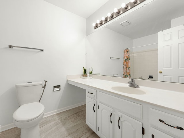 2349 County Farm Ln, Schaumburg, IL 60194 - bathroom with vanity and a shower with curtain