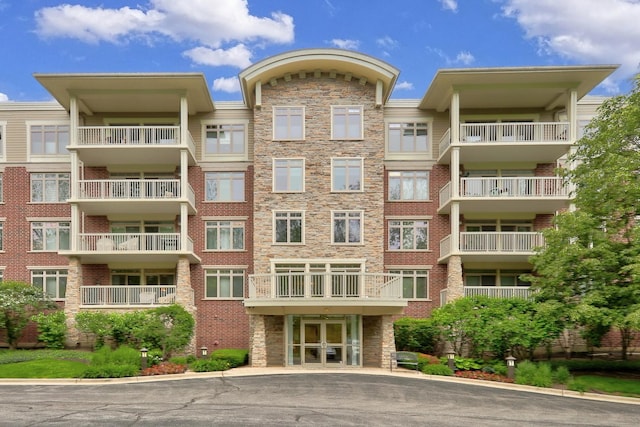 425 Benjamin Dr Unit 309, Vernon Hills, IL 60061 - view of apartment building / complex