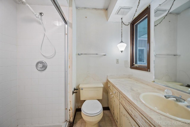 4N194 Thornly Rd, Saint Charles, IL 60174 - bathroom featuring a stall shower and vanity
