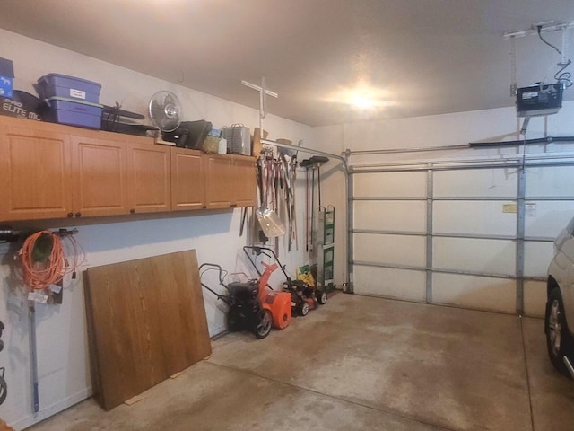 626 Sedgegrass Dr, Champaign, IL 61822 - garage with a garage door opener