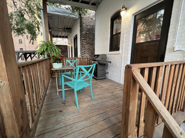 2125 N Clark St Unit 3, Chicago, IL 60614 - deck with grilling area