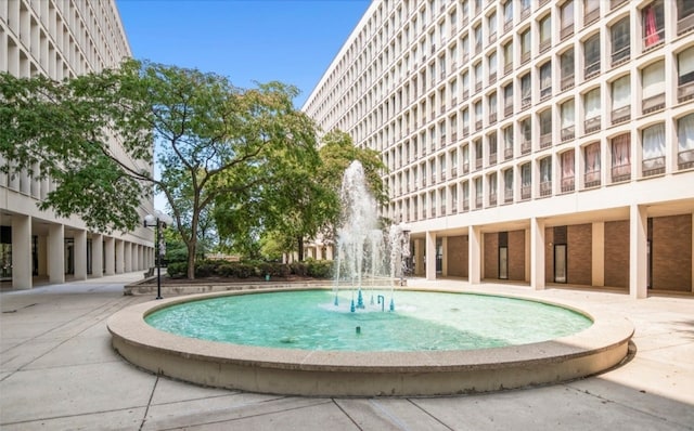 1450 E 55th Pl Unit 628S, Chicago, IL 60637 - view of swimming pool