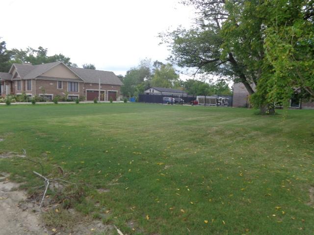 8901 W 95th St, Palos Hills, IL 60465