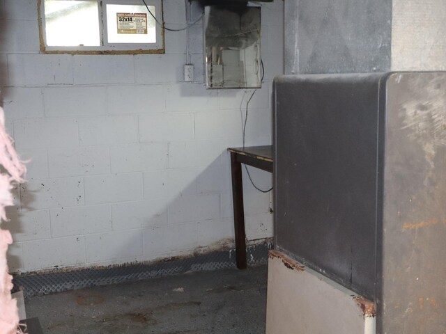 95 Manhattan Dr, Streator, IL 61364 - view of basement