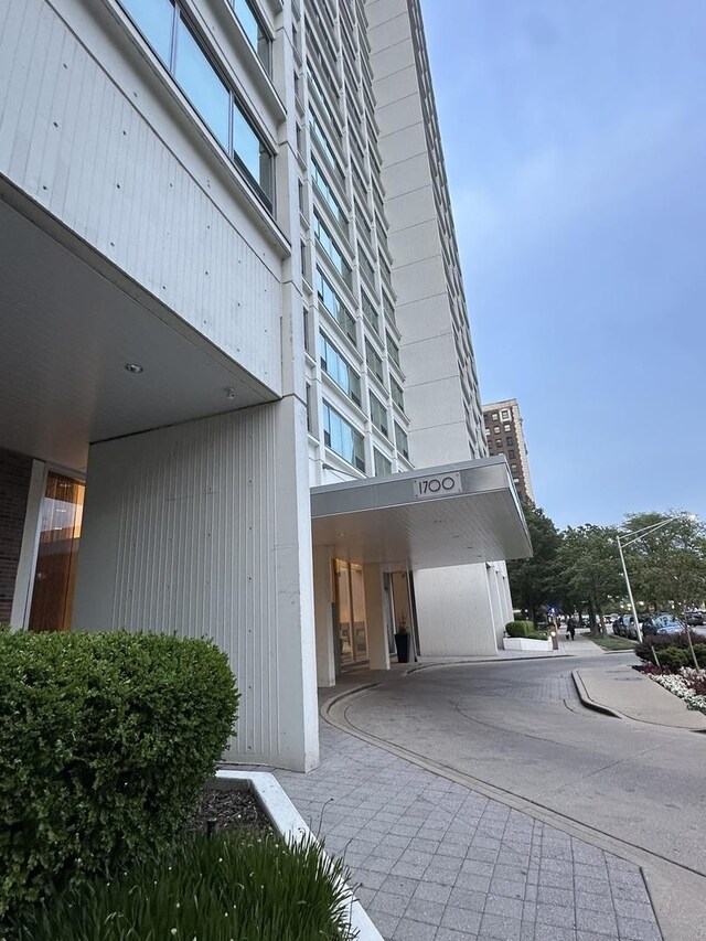 1700 E 56th St Unit 1706, Chicago, IL 60637 - view of property