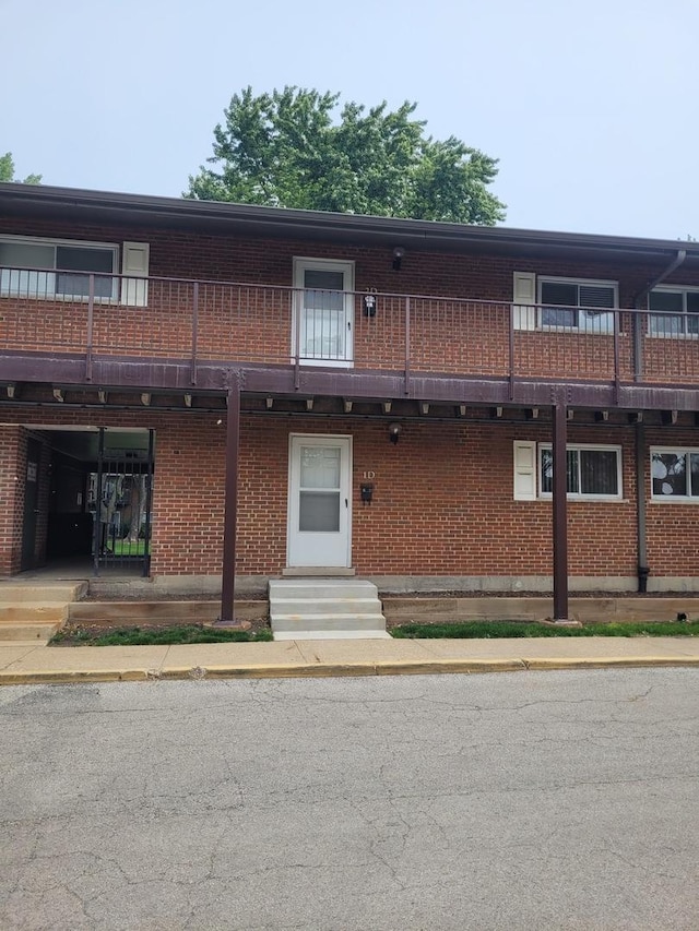 1840 W Hatherleigh Ct Unit 2D, Mount Prospect, IL 60056 - view of building exterior