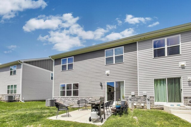 327 Lasalle Ln, Buffalo Grove, IL 60089 - photo 29