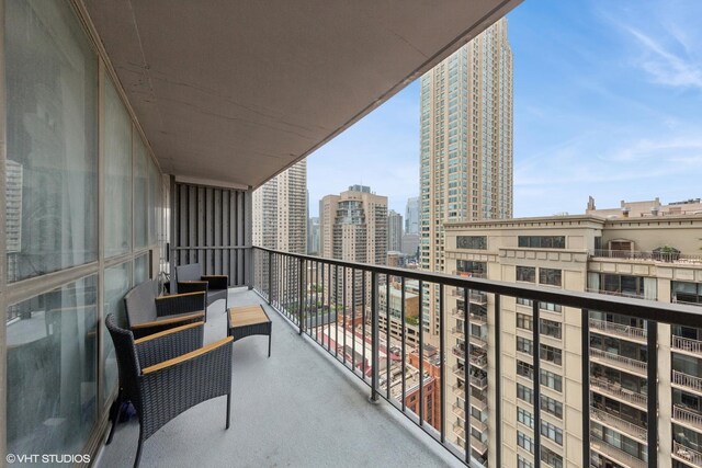 10 E Ontario St Unit 2806, Chicago, IL 60611 - balcony with a view of city