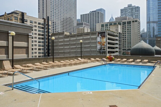 10 E Ontario St Unit 2806, Chicago, IL 60611 - community pool featuring a city view