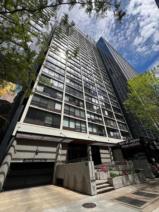 230 E Ontario St Unit 1206, Chicago, IL 60611 - photo 1