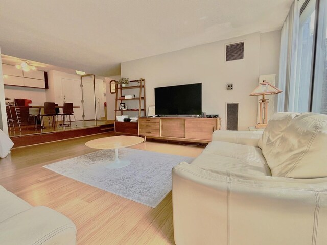 230 E Ontario St Unit 1206, Chicago, IL 60611 - photo 5