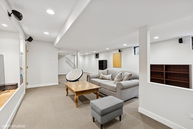 1543 Shawnee Trl, Riverwoods, IL 60015 - living area featuring carpet floors and recessed lighting