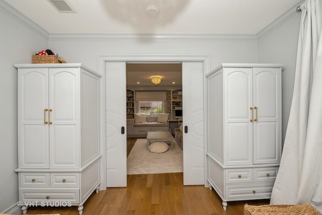 623 Cumnor Ave, Barrington, IL 60010 - interior space with wood finished floors and crown molding
