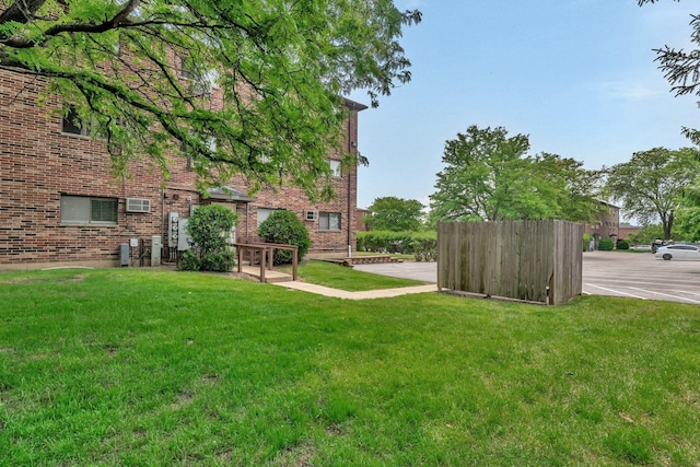 1118 Cedar St Unit 1B, Glendale Heights, IL 60139 - view of yard