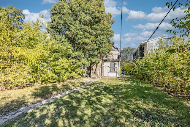 6812 S Lafayette Ave, Chicago, IL 60621 - view of grassy yard featuring stairs