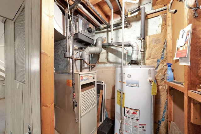 5438 S Hamlin Ave, Chicago, IL 60632 - utility room with gas water heater
