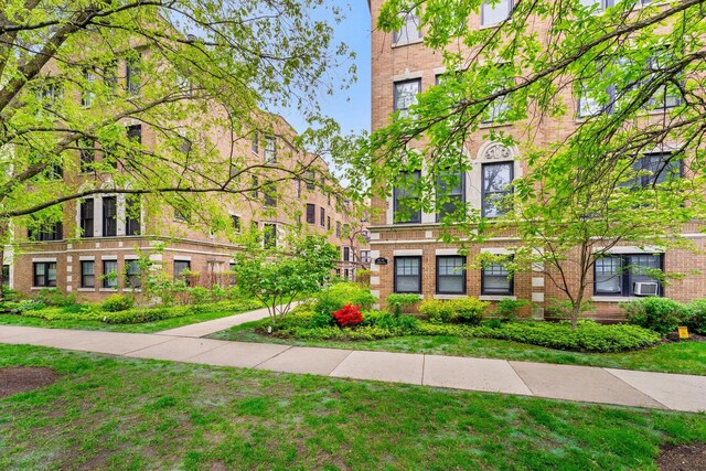 602 Sheridan Rd Unit 3E, Evanston, IL 60202 - photo 2
