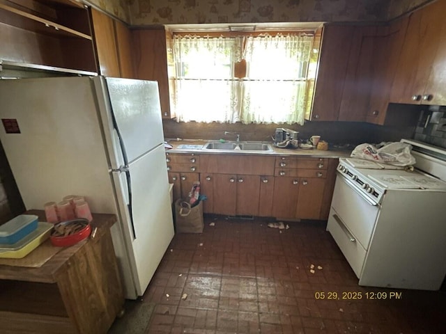 669 Douglas Ave, Calumet City, IL 60409 - photo 7
