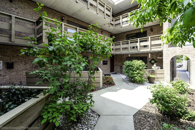 4876 N Hermitage Ave Unit 104, Chicago, IL 60640 - view of property's community