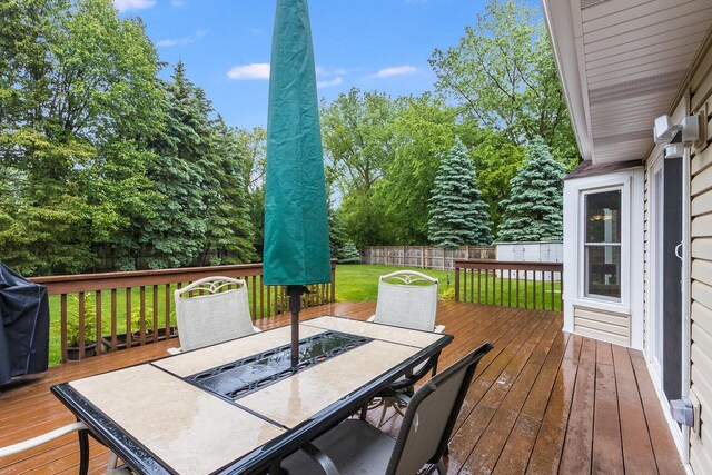 2975 Partridge Ct, Aurora, IL 60502 - wooden deck with outdoor dining area