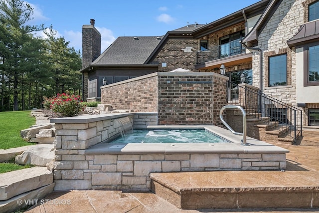 14 Vandenbergh Dr, South Barrington, IL 60010 - view of swimming pool featuring an in-ground hot tub and stairway