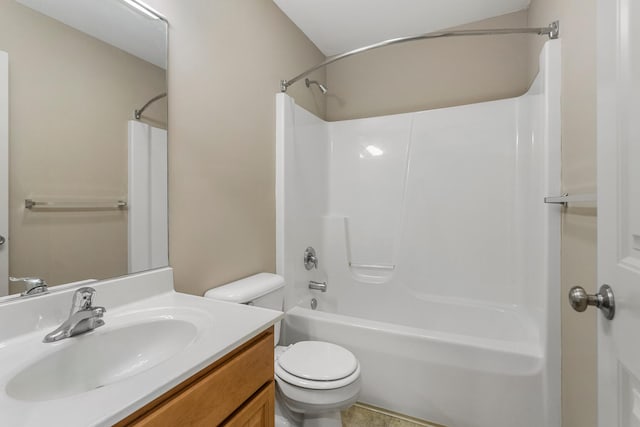 3418 Stoneway Ct, Champaign, IL 61822 - full bathroom with vanity, toilet, and shower / bath combination