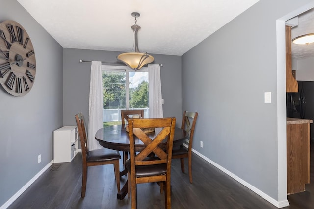 1613 Cutter Ct, Normal, IL 61761 - dining room featuring wood finished floors and baseboards